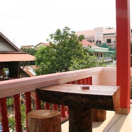Ladybug Guesthouse Siem Reap Exterior photo